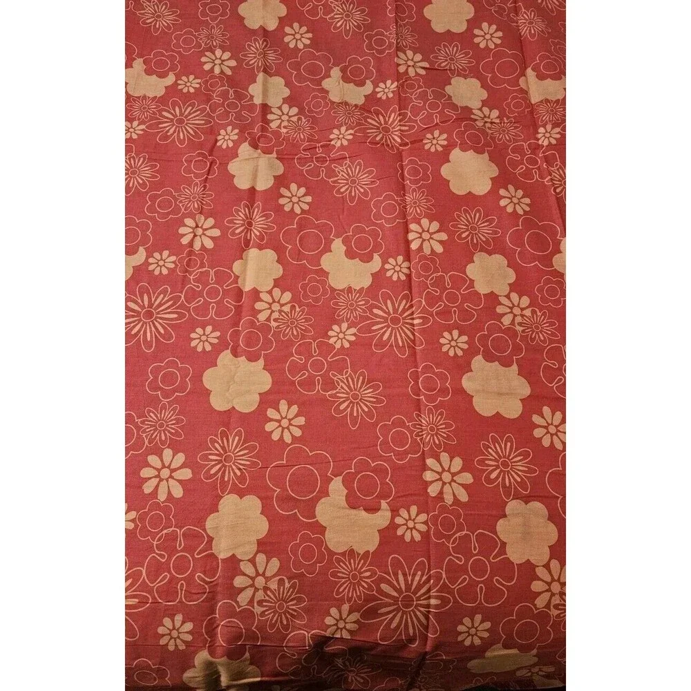 Queen Duvet and Pair of Shams Reversible